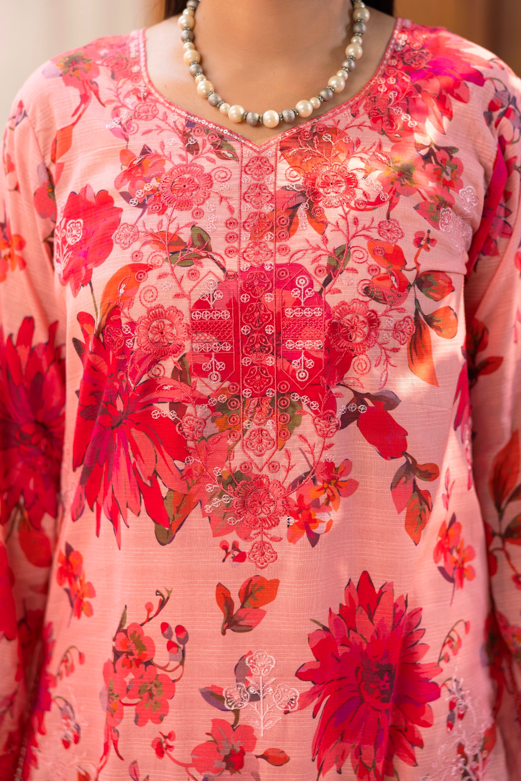 Luxury Embroidered Lawn Suit