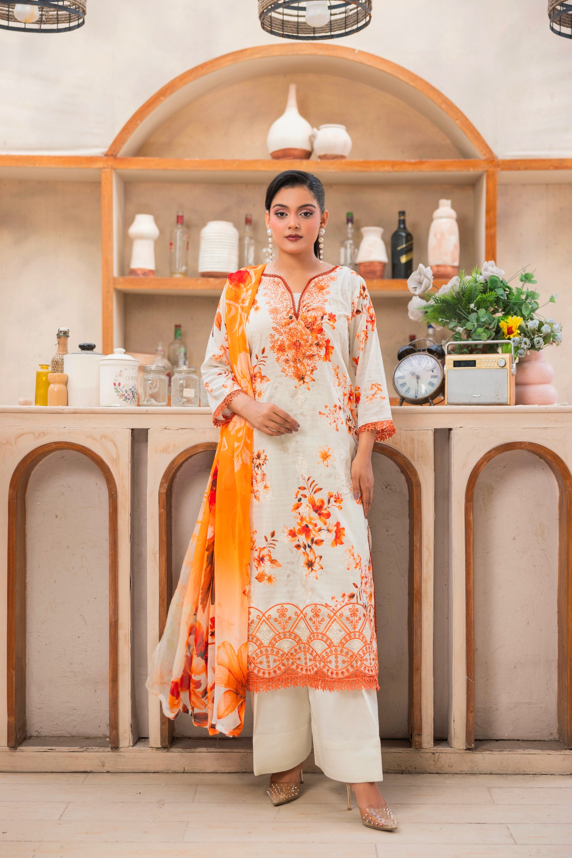 Luxury Embroidered Lawn Suit