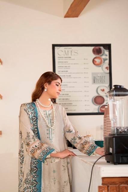 3 Piece Luxury Embroidered Suit