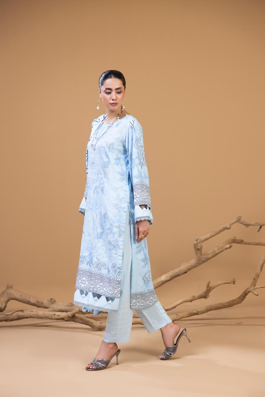 3 Piece Embroidered Karandi Suit