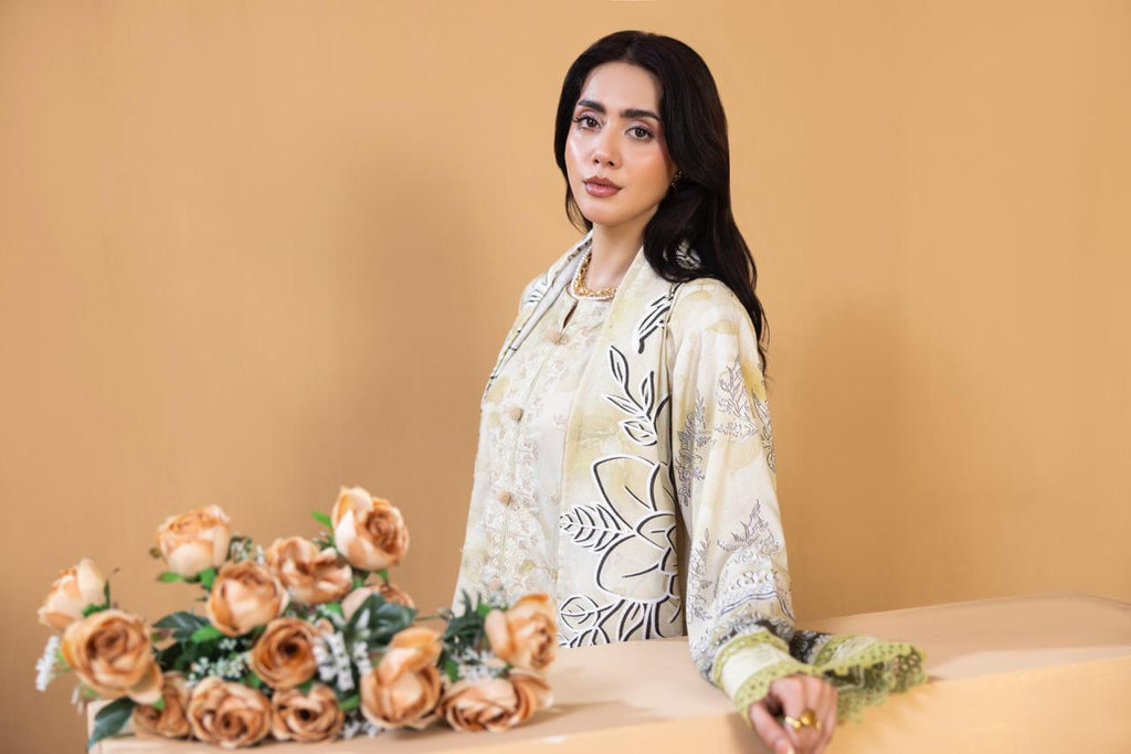 3 Piece Embroidered Karandi Suit