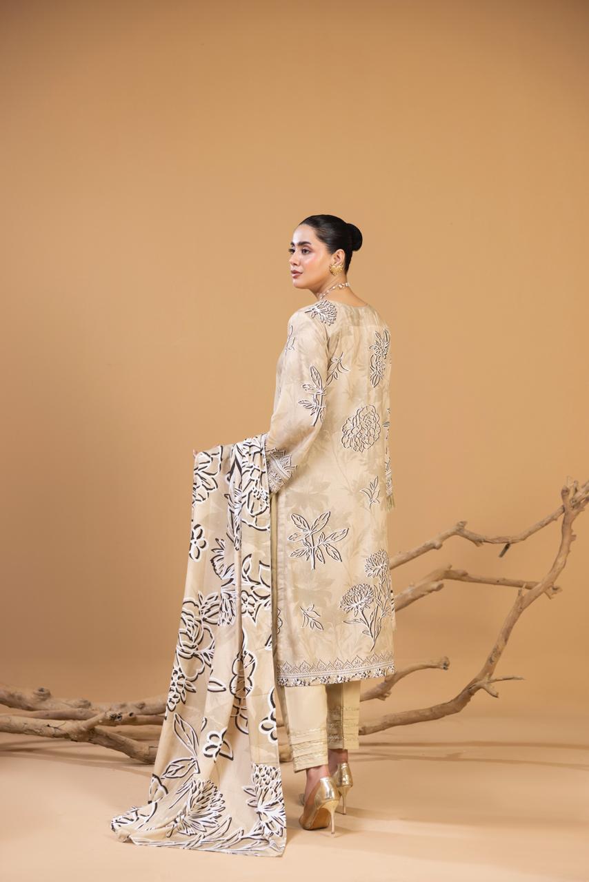 3 Piece Embroidered Karandi Suit